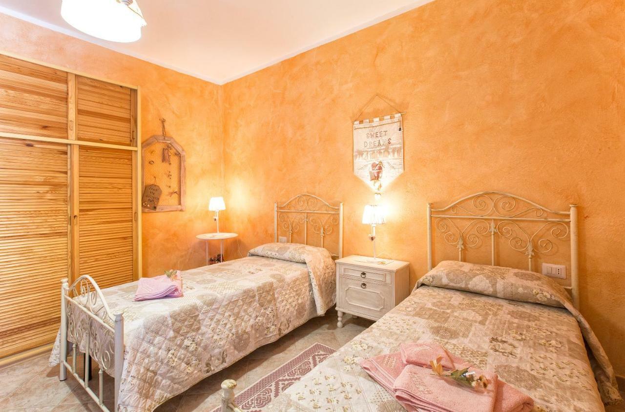 Casa Vacanze La Guzzetta Ranch Villa Canaglia Exterior foto